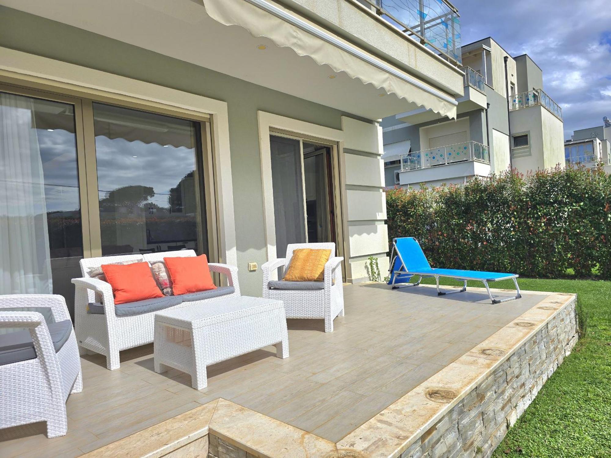 Modern Villas At Perla Resort Durres Exterior photo